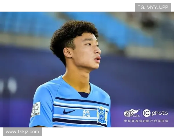 广东铭途官方宣布温永骏加盟球队曾在17岁时入选广州富力一线队名单